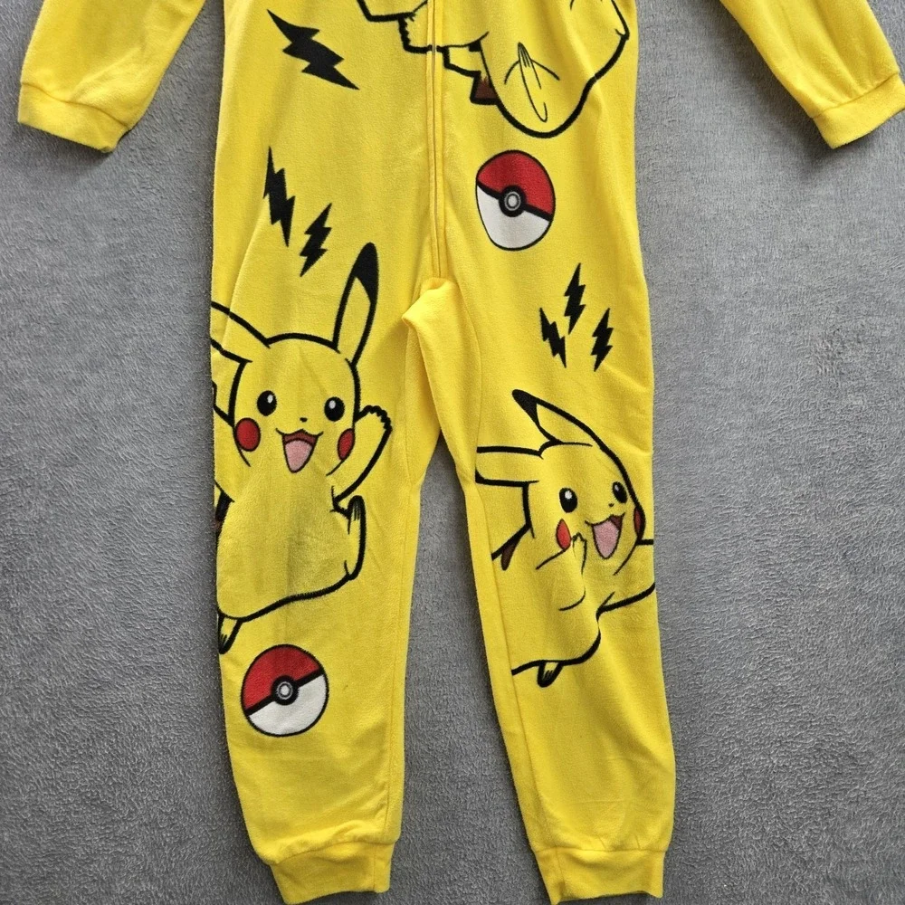 Pokemon Boys Sleepwear 10/12 Yellow Embroidered Jumpsuit Graphic Fleece Pikachu
